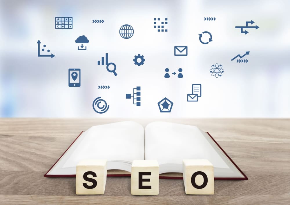 SEOにまつわる情報が乗っている教科書