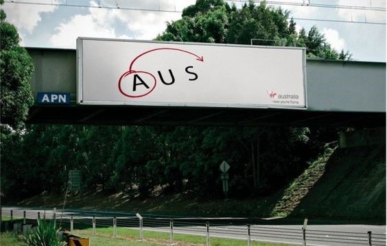「AUS to USA」広告